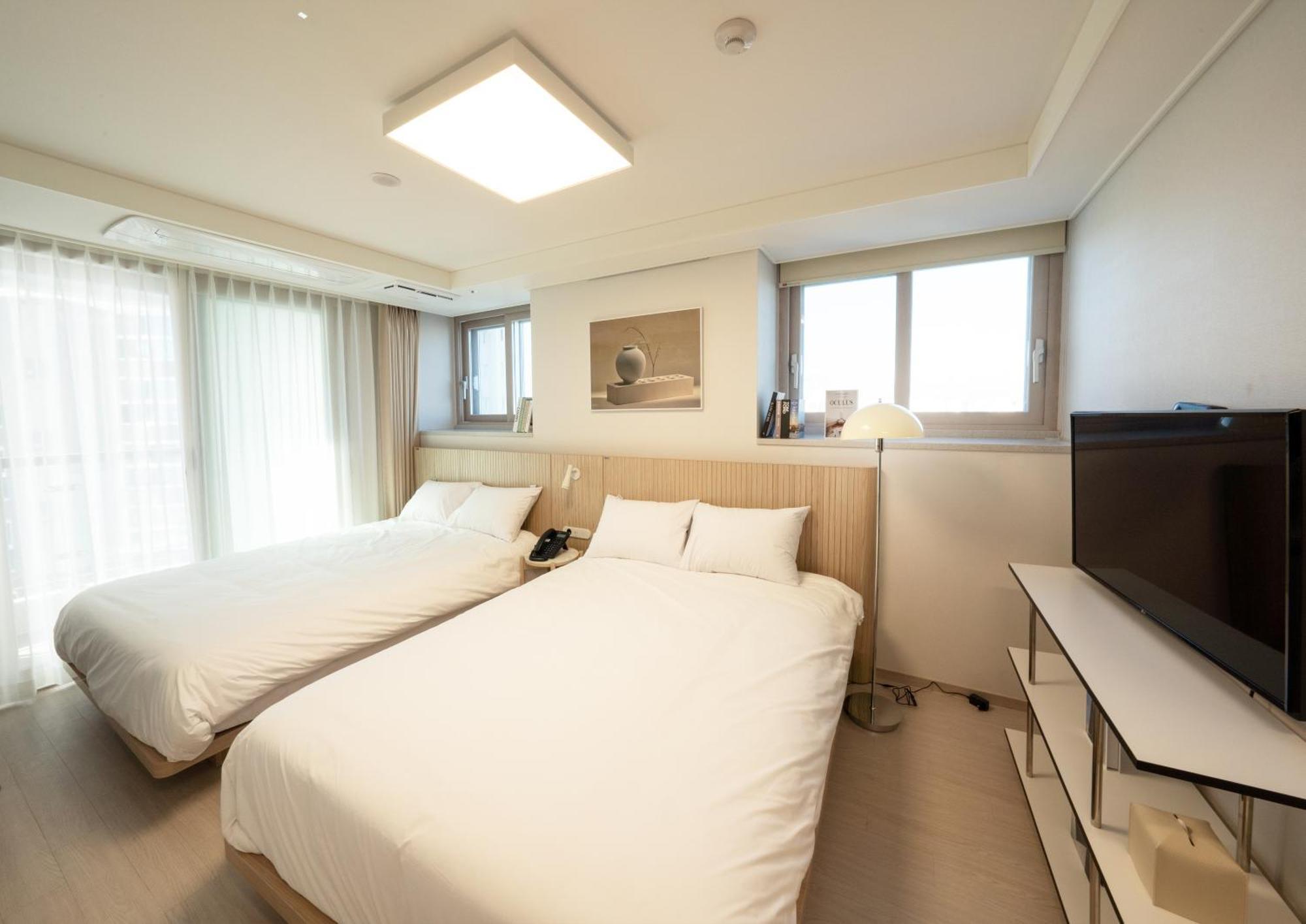 Aparthotel Uh Flat The Sokčcho Pokoj fotografie