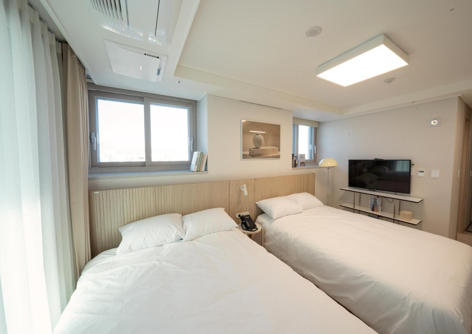 Aparthotel Uh Flat The Sokčcho Pokoj fotografie